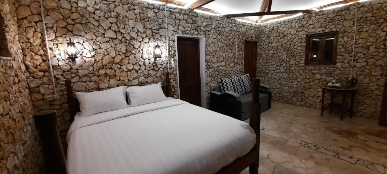 Edge Resort, Yogyakarta Парангтритис Экстерьер фото